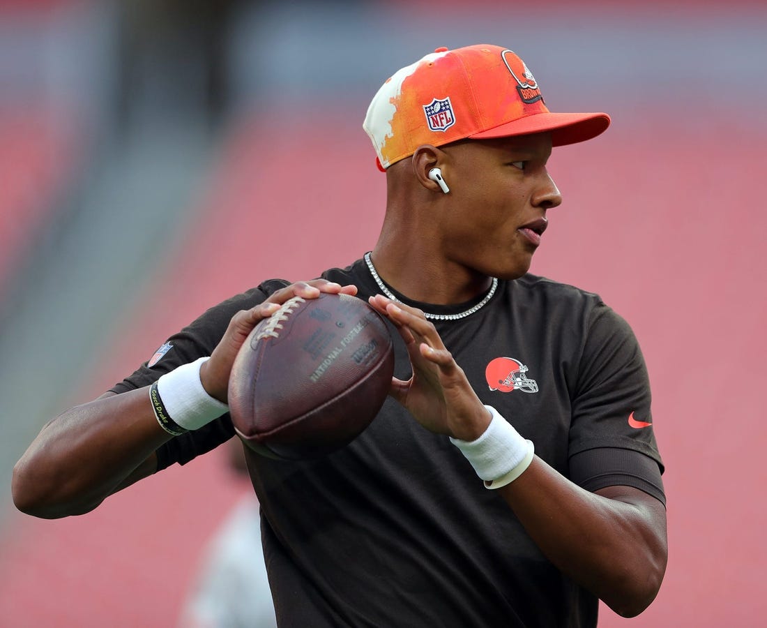 Ex-Cleveland Browns QB Joshua Dobbs works out for Broncos