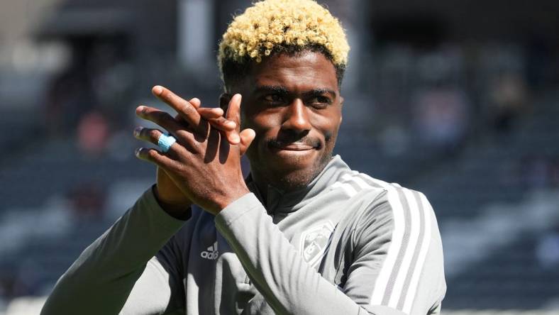 Oct 1, 2022; Commerce City, Colorado, USA;  Colorado Rapids forward Gyasi Zardes (29) before the match against FC Dallasat Dick's Sporting Goods Park. Mandatory Credit: Ron Chenoy-USA TODAY Sports