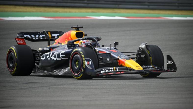 Oct 23, 2022; Austin, Texas, USA; Red Bull Racing Limited driver Max Verstappen (1) of Team Netherlands during the running of the U.S. Grand Prix F1 race at Circuit of the Americas. Mandatory Credit: Jerome Miron-USA TODAY Sports