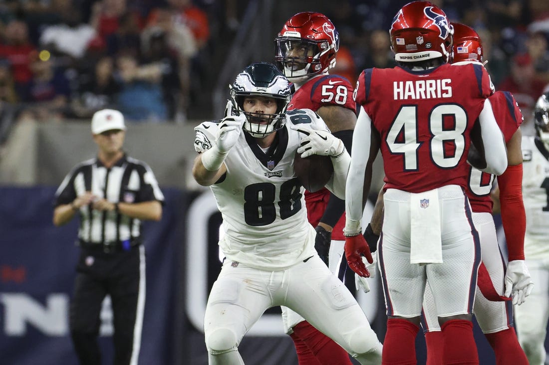 Eagles open 21-day practice window for tight end Dallas Goedert