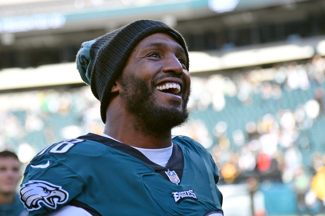 Oct 30, 2022; Philadelphia, Pennsylvania, USA; Philadelphia Eagles defensive end Robert Quinn (98) walks off the field after win against the Pittsburgh Steelers Financial Field. Mandatory Credit: Eric Hartline-USA TODAY Sports