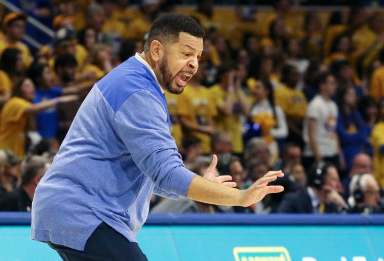 Nov 11, 2022; Pittsburgh, Pennsylvania, USA; Pittsburgh Panthers head coach Jeff Capel reacts against the West Virginia Mountaineers during the first half at the Petersen Events Center. West Virginia won 81-56. Mandatory Credit: Charles LeClaire-USA TODAY Sports