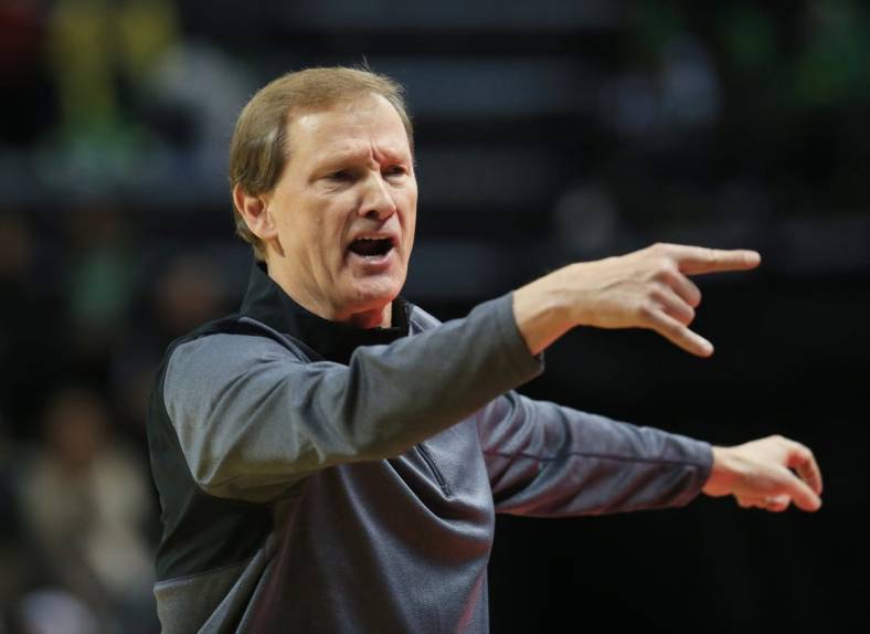 Oregon coach Dana Altman objects to a call during the first half of the Ducks game against Montana State at Matthew Knight Arena.

Basketball Eug Uombb Vs Montana State Montana State At Oregon