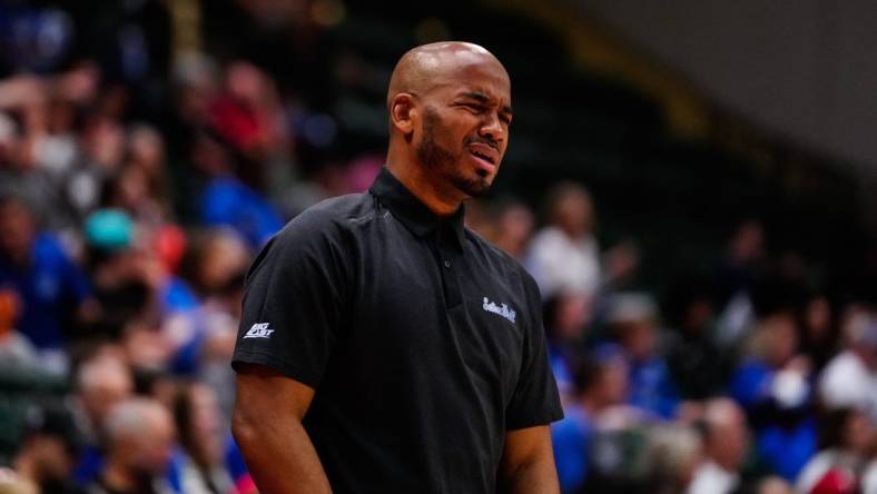 Nov 24, 2022; Orlando, Florida, USA; Seton Hall Pirates head coach Shaheen Holloway watches the game from the sideline against the Seton Hall Pirates during the first half  at ESPN Wide World of Sports. Mandatory Credit: Rich Storry-USA TODAY Sports