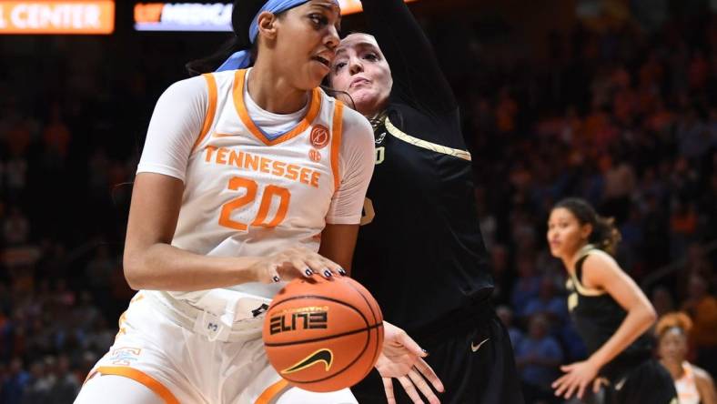 Tennessee center Tamari Key (20) is guarded by Colorado forward Charlotte Whittaker (45) during the NCAA college basketball game between the Tennessee Lady Vols and Colorado Buffaloes on Friday, November 25, 2022 in Knoxville Tenn.

Kns Lady Hoops Colorado