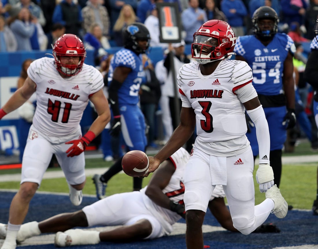 Louisville's Malik Cunningham runs for a touchdown against Kentucky.Nov. 26, 2022

Kentuckylouisville 12