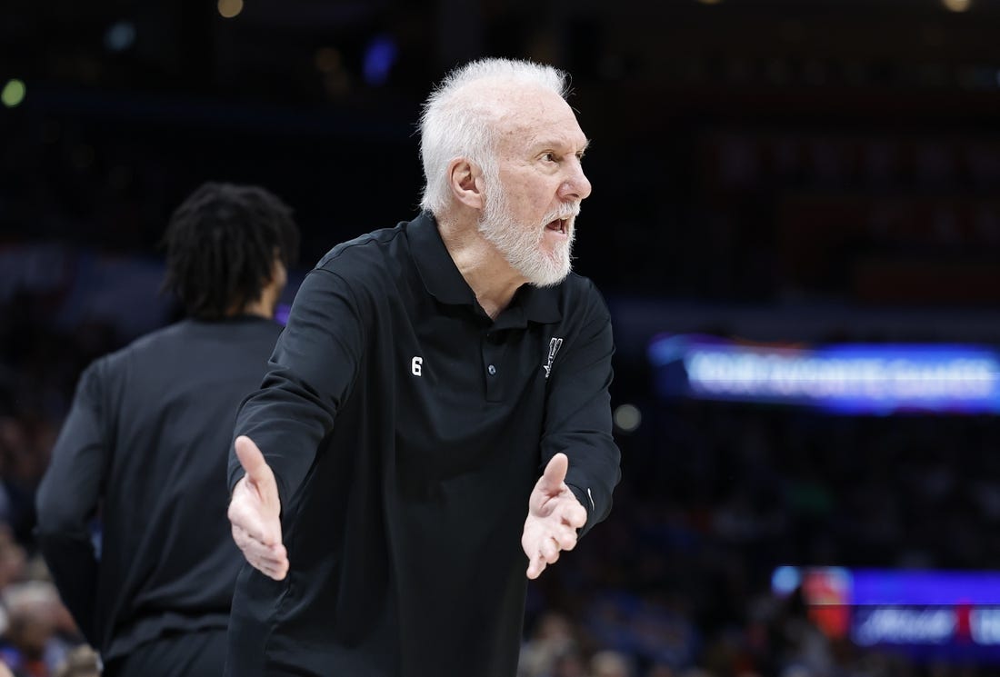 Nov 30, 2022; Oklahoma City, Oklahoma, USA; San Antonio Spurs head coach Gregg Popovich gestures to his team on play against the Oklahoma City Thunder during the second quarter at Paycom Center. Mandatory Credit: Alonzo Adams-USA TODAY Sports