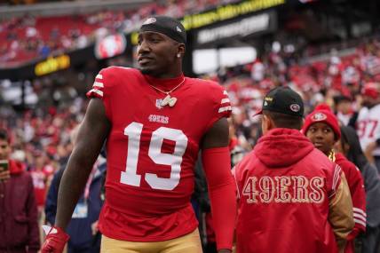 Dec 11, 2022; Santa Clara, California, USA; San Francisco 49ers wide receiver Deebo Samuel (19) stands on the field before the start of the game against the Tampa Bay Buccaneers at Levi's Stadium. Mandatory Credit: Cary Edmondson-USA TODAY Sports