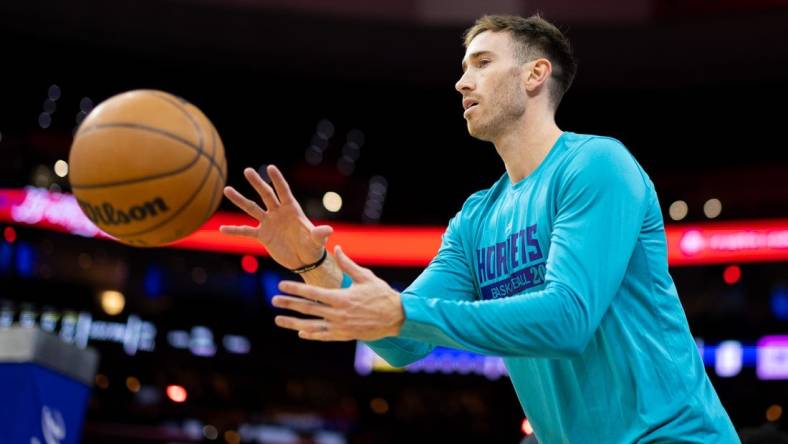 Dec 11, 2022; Philadelphia, Pennsylvania, USA; Charlotte Hornets forward Gordon Hayward warms up before action against the Philadelphia 76ers at Wells Fargo Center. Mandatory Credit: Bill Streicher-USA TODAY Sports