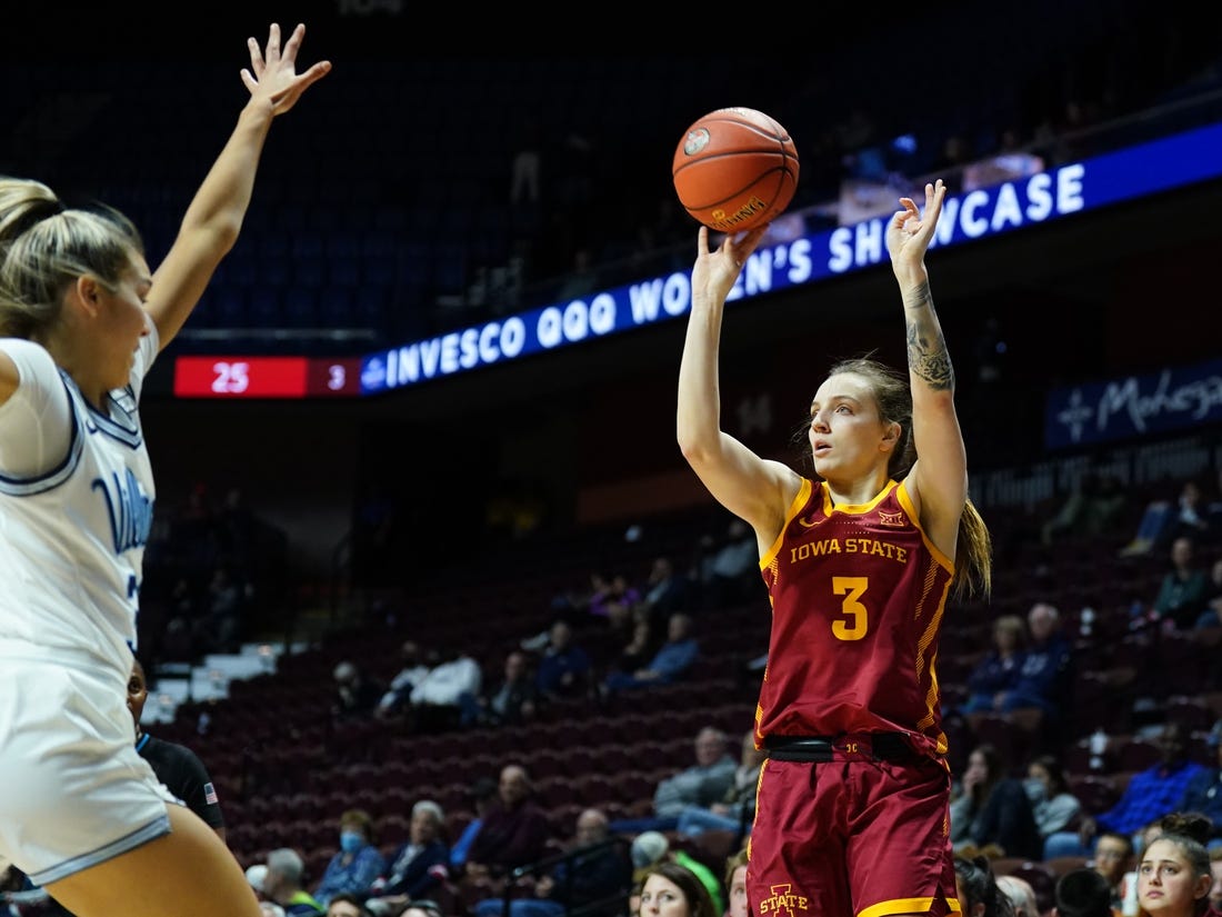 Dec 18, 2022; Uncasville, Connecticut, USA; Iowa State Cyclones guard Denae Fritz (3) shoots against the Villanova Wildcats during the second half at Mohegan Sun Arena. Mandatory Credit: David Butler II-USA TODAY Sports