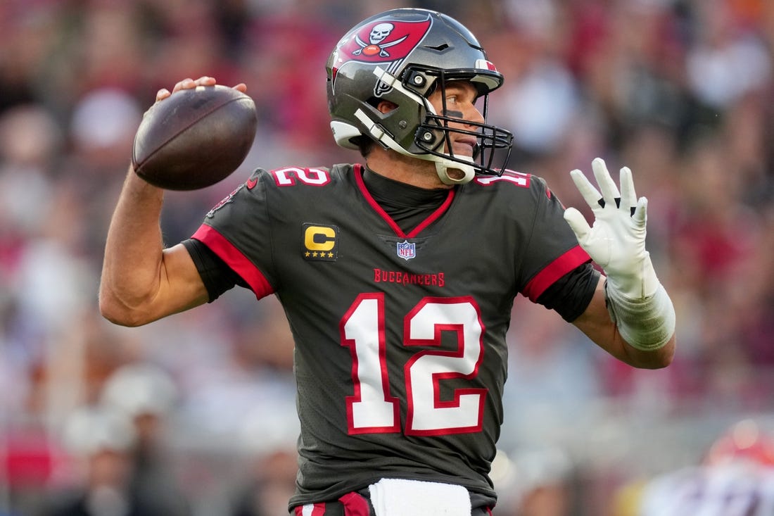 Tampa Bay Buccaneers quarterback Tom Brady (12) throws in the first quarter during a Week 15 NFL game against the Cincinnati Bengals, Sunday, Dec. 18, 2022, at Raymond James Stadium in Tampa, Fla.

Nfl Cincinnati Bengals At Tampa Bay Buccaneers Dec 18 2016