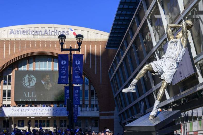 Dec 25, 2022; Dallas, Texas, USA; A general view of the statue by sculptor Omri Amrany honoring former Dallas Mavericks power forward Dirk Nowitzki before the game between the Dallas Mavericks and the Los Angeles Lakers American Airlines Center . Mandatory Credit: Jerome Miron-USA TODAY Sports