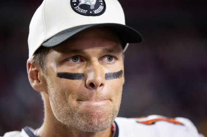 Raiders-Tom Brady news: Las Vegas is favorite to sign Bucs QB in 2023 -  Silver And Black Pride