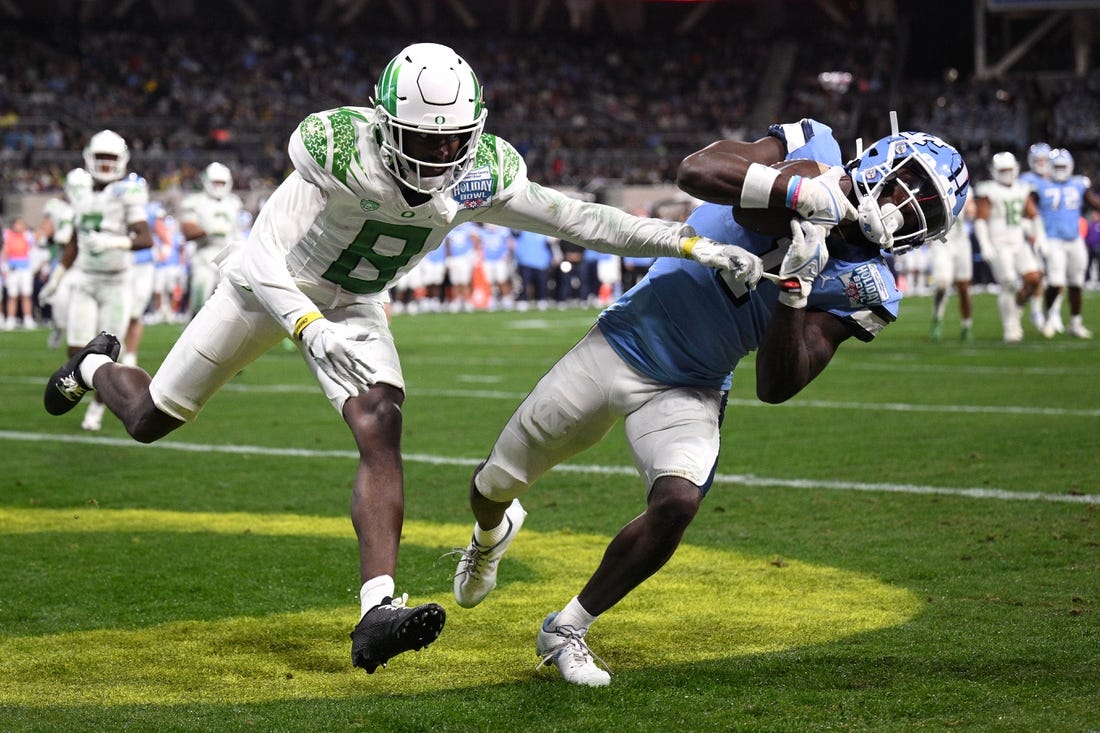 15 Oregon vs North Carolina, 2022 Holiday Bowl at Petco Park