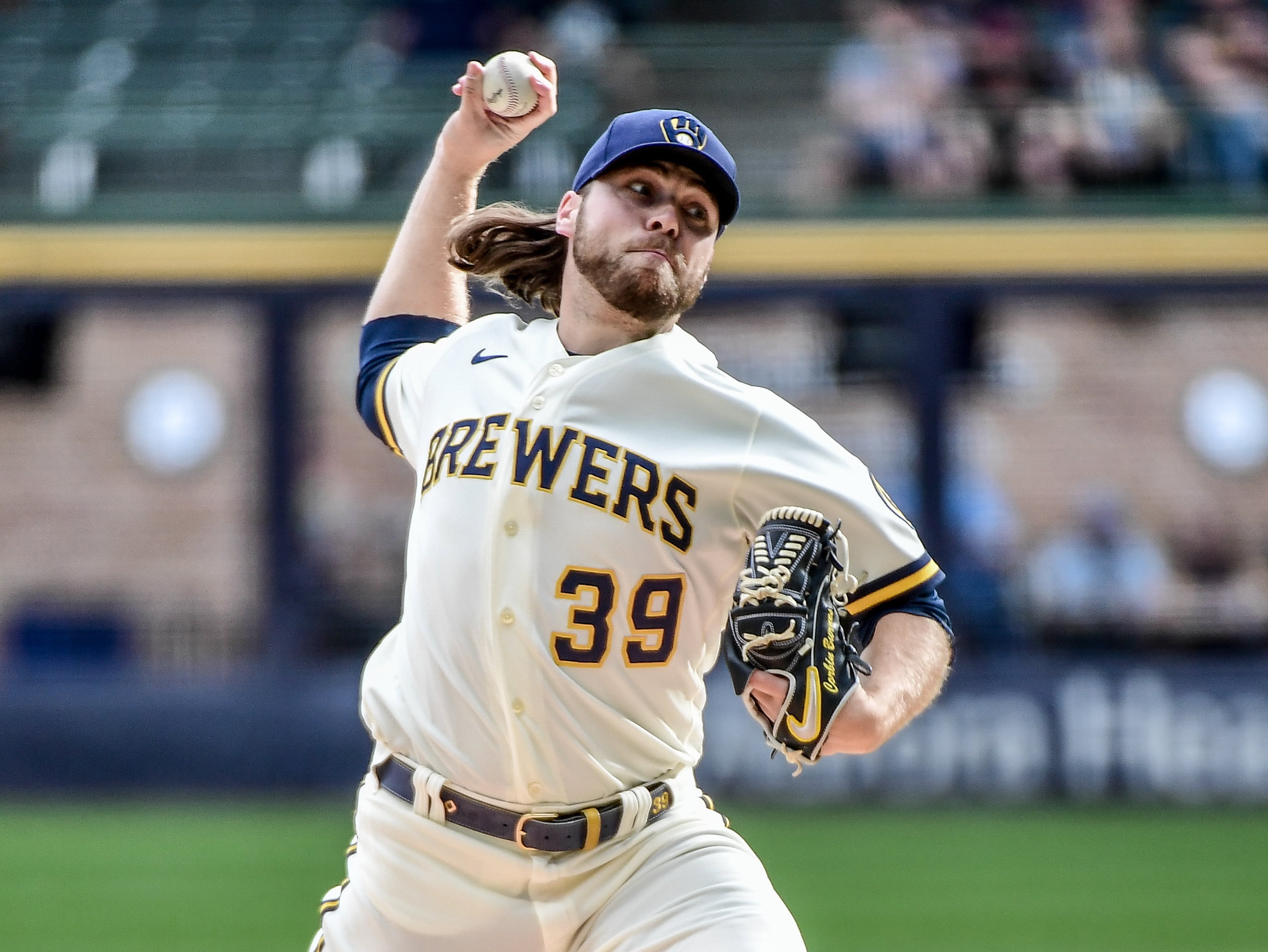 Multiple MLB teams calling Milwaukee Brewers about trades for star