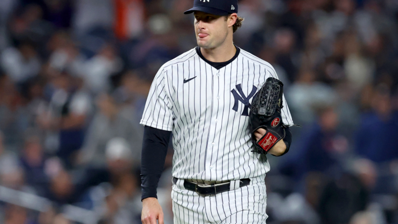 Carlos Rodon agrees to 6-year, $162 million deal with the Yankees