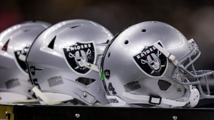 4 Las Vegas Raiders QB options to replace Derek Carr