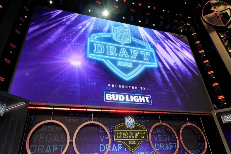Updated draft order: Giants trade again, bank picks