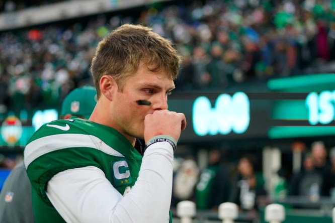 Jets deliver feel-good win they, fans deserve to enjoy