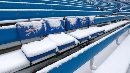 Buffalo Bills vs Miami Dolphins could be bombarded by 2 inches of snow per hour at gametime