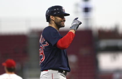 MLB free agent tracker: JD Martinez and Michael Brantley Jr.  come off the board