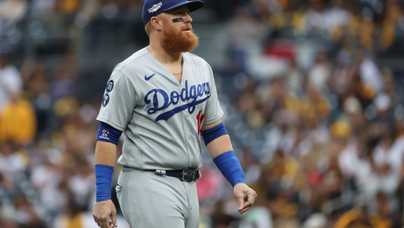 boston red sox to sign justin turner