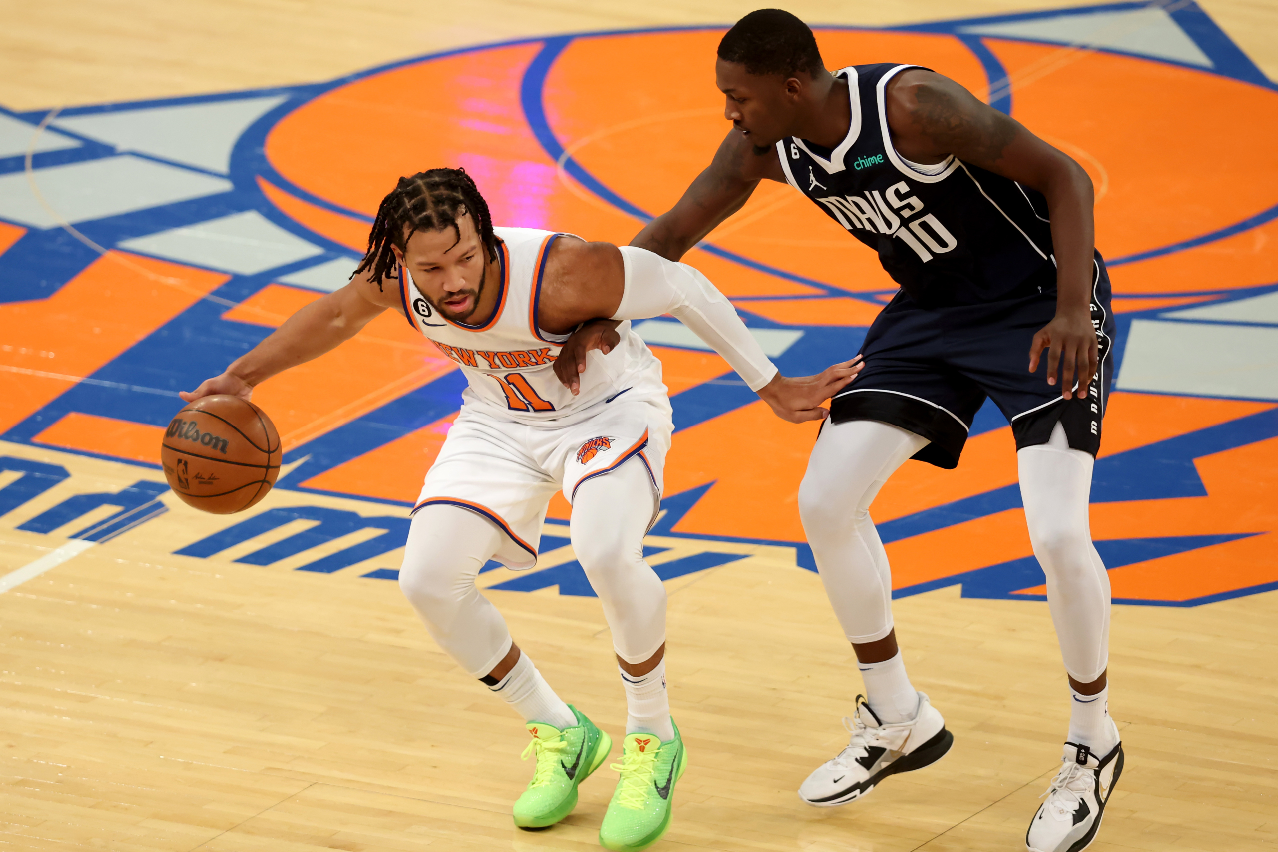 Knicks lose 2nd-round pick for Jalen Brunson tampering