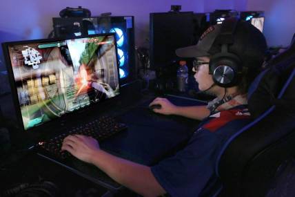 Hutchinson Community College esports team member Clayton Huston plays the game 'Valorant' with his teammates against Shelton State Community College Thursday night, Oct. 7, 2021 at HCC.

Hut 101521 Hcc Esports 01