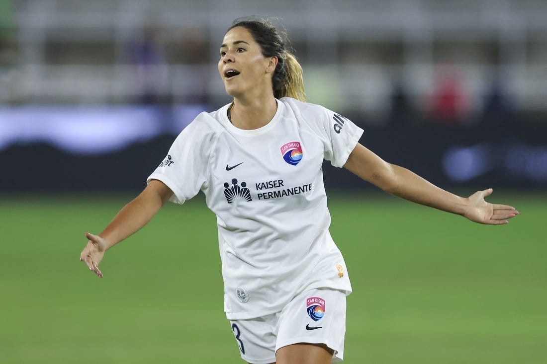 May 18, 2022; Louisville, Kentucky, USA;  San Diego Wave FC forward Katie Johnson (33) plays against the Racing Louisville FC at Lynn Family Stadium. Mandatory Credit: Aaron Doster-USA TODAY Sports