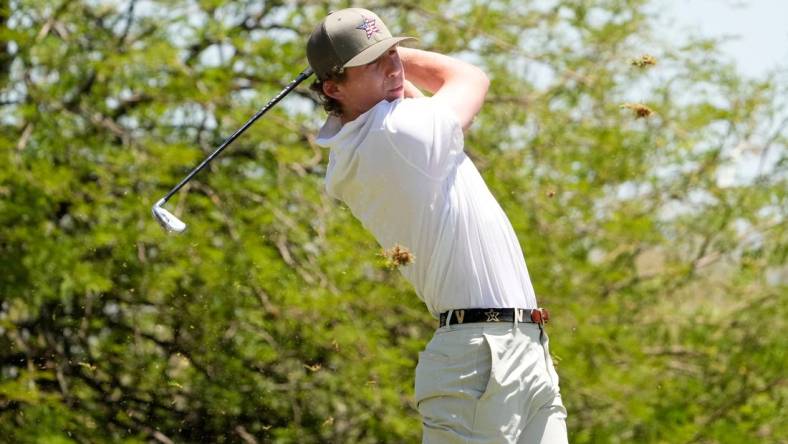 May 30, 2022; Scottsdale, Arizona, USA; Gordon Sargent of Vanderbilt plays his tee shot on the second hole during the final round of the NCAA DI Mens Golf Championship at Grayhawk Golf Club - Raptor Course. Mandatory Credit: Rob Schumacher-Arizona Republic

Golf Ncaa Di Mens Golf Championship