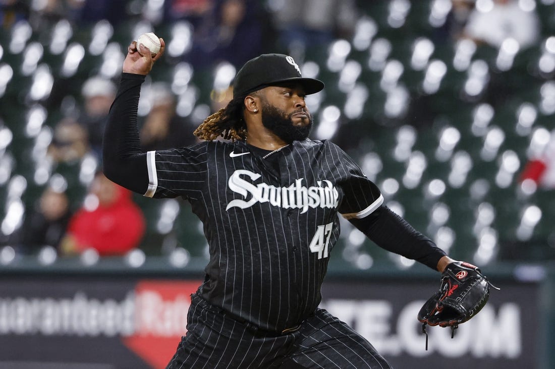 Oct 3, 2022; Chicago, Illinois, USA; Chicago White Sox starting pitcher Johnny Cueto (47) delivers against the Minnesota Twins during the first inning at Guaranteed Rate Field. Mandatory Credit: Kamil Krzaczynski-USA TODAY Sports