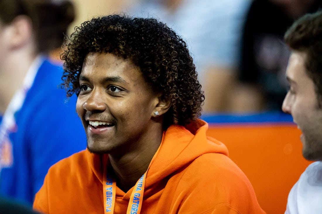 Florida Gators recruit Jaden Rashada smiles on the sideline during the second half against the Florida Gators at Steve Spurrier Field at Ben Hill Griffin Stadium in Gainesville, FL on Saturday, November 12, 2022. [Matt Pendleton/Gainesville Sun]

Ncaa Football Florida Gators Vs South Carolina Gamecocks