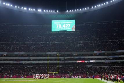 Nov 21, 2022; Mexico City, MEXICO; A stadium sign announces the game   s attendance during the fourth quarter between the Arizona Cardinals and the San Francisco 49ers at Estadio Azteca. Mandatory Credit: Kirby Lee-USA TODAY Sports