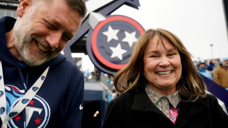 Titans owner Amy Adams Strunk laughs with Jeb Johnston as the team gets ready to face the Jacksonville Jaguars at Nissan Stadium Sunday, Dec. 11, 2022, in Nashville, Tenn.

Nfl Jacksonville Jaguars At Tennessee Titans