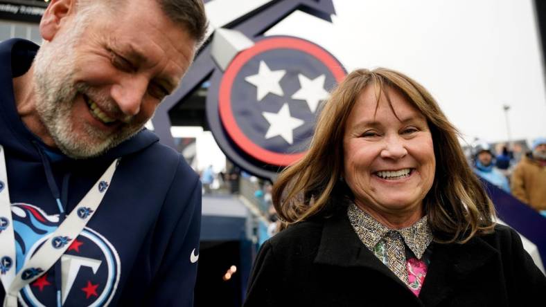 Titans owner Amy Adams Strunk laughs with Jeb Johnston as the team gets ready to face the Jacksonville Jaguars at Nissan Stadium Sunday, Dec. 11, 2022, in Nashville, Tenn.

Nfl Jacksonville Jaguars At Tennessee Titans