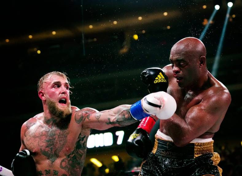 October 29, 2022; Glendale, Ariz; USA; Jake Paul throws a punch at  Anderson Silva during a bout at Desert Diamond Arena.

Best 02