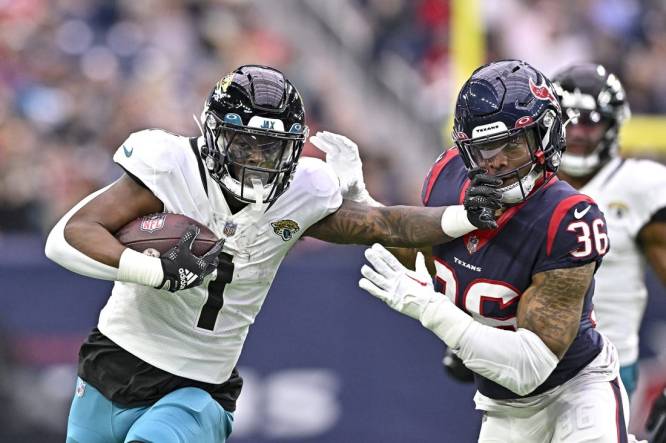 Travis Etienne Jr., Jaguars jolt Texans