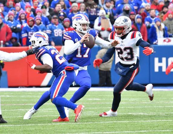 Nyheim Hines, emotional Bills jolt Patriots, claim No. 2 seed