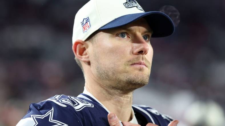 Jan 16, 2023; Tampa, Florida, USA; Dallas Cowboys place kicker Brett Maher (19) in the second half against the Tampa Bay Buccaneers during the wild card game at Raymond James Stadium. Mandatory Credit: Kim Klement-USA TODAY Sports