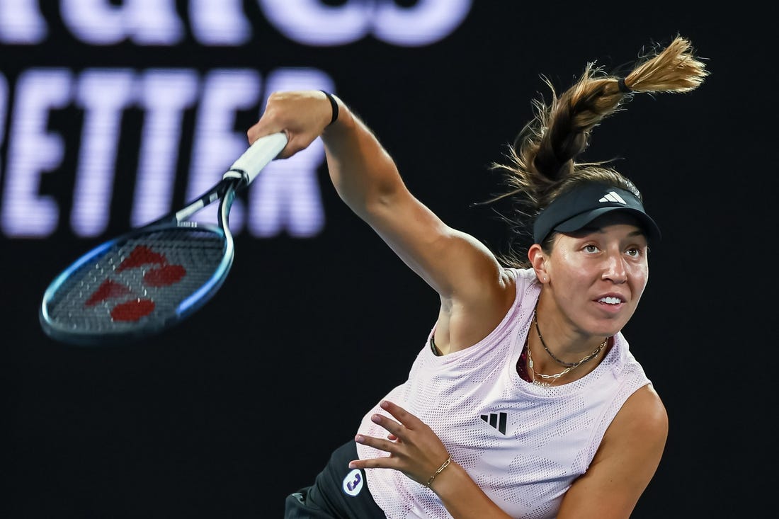 Jessica Pegula, Coco Gauff cruise to wins at Aussie Open