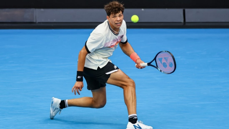 Jan 21, 2023; Melbourne, VICTORIA, Australia; Ben Shelton from the United States during his third round match against Alexi Popyrin from Australia on day six of the 2023 Australian Open tennis tournament at Melbourne Park. Mandatory Credit: Mike Frey-USA TODAY Sports
