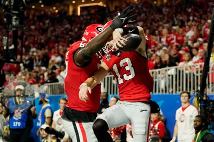 Winners, losers from Peach Bowl 2022: Stetson Bennett, Georgia Bulldogs survive 42-41 thriller against Ohio State