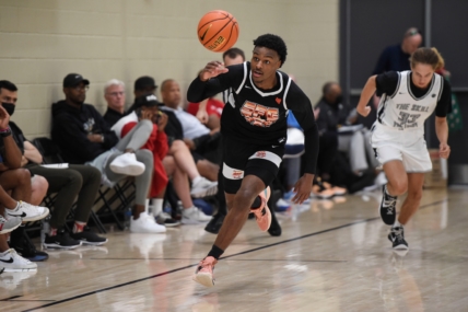 Bronny James, LeBron James’ son, to decide between these 3 top college basketball programs