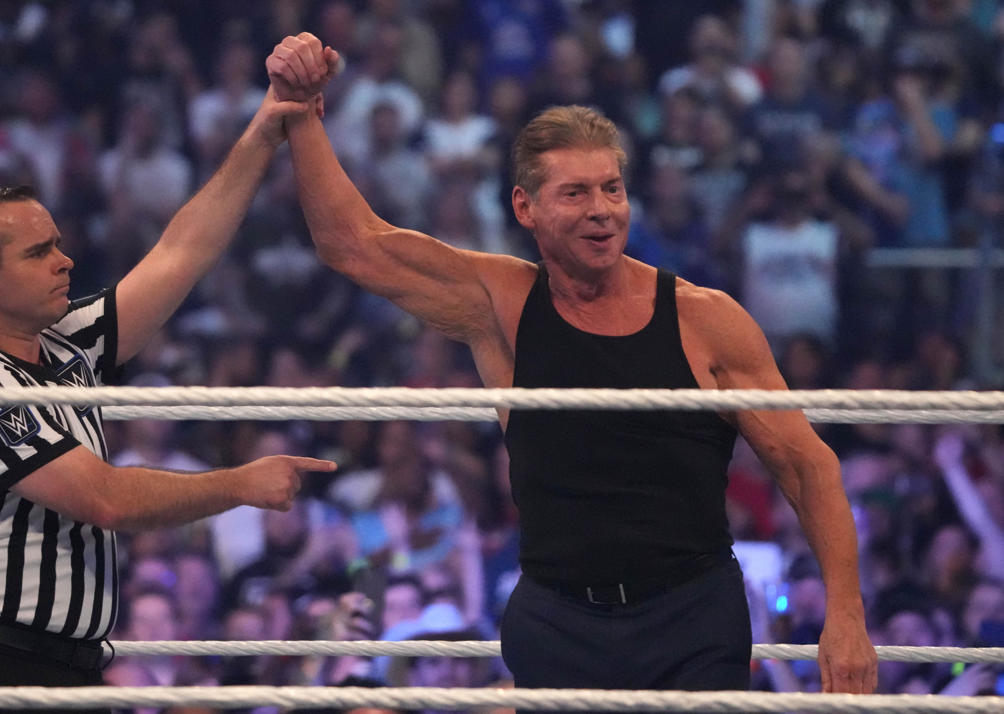 Vince McMahon apparently ends retirement, shockingly returns to WWE in key role