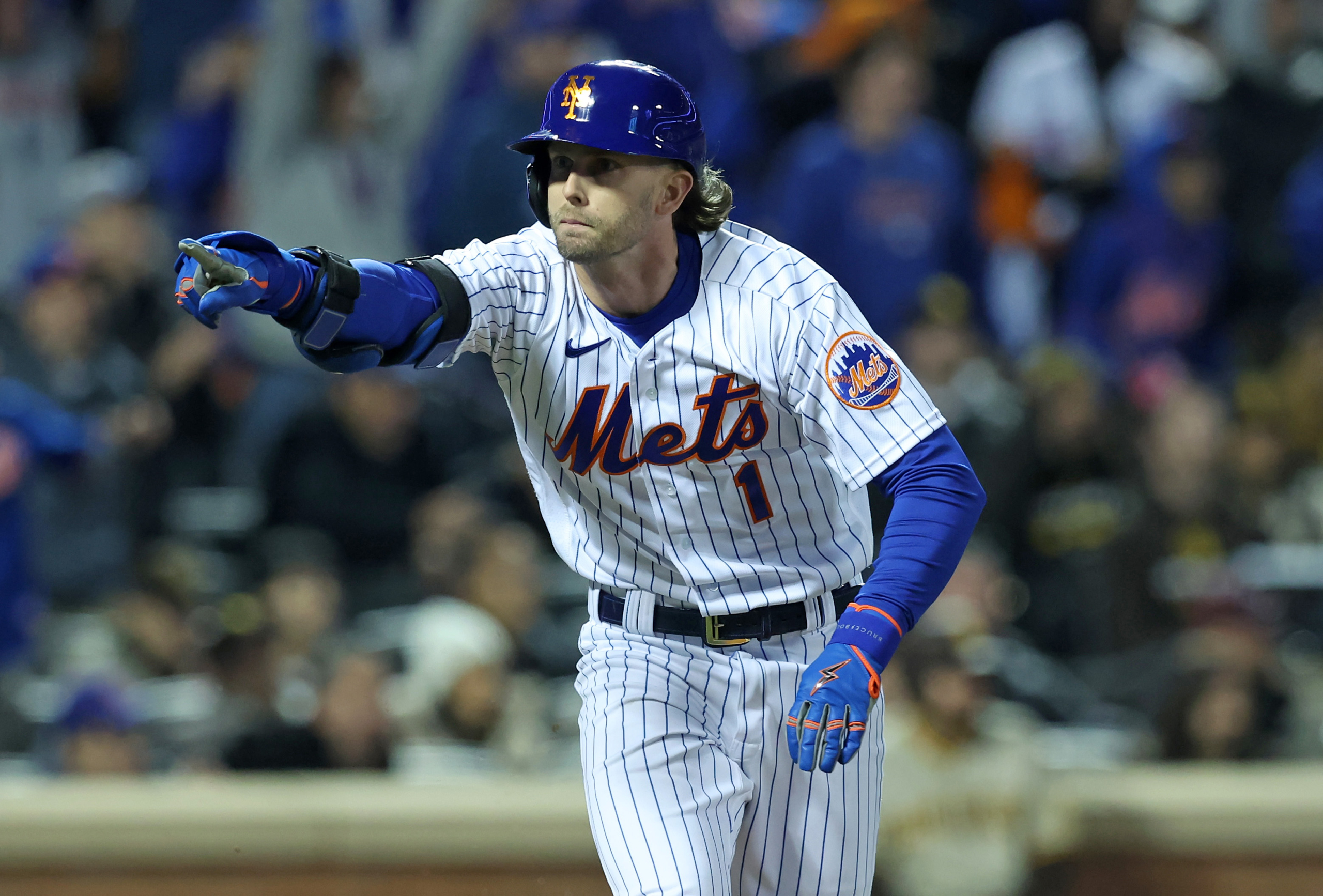 Mets' Pete Alonso, Jeff McNeil need contract extensions by Opening Day