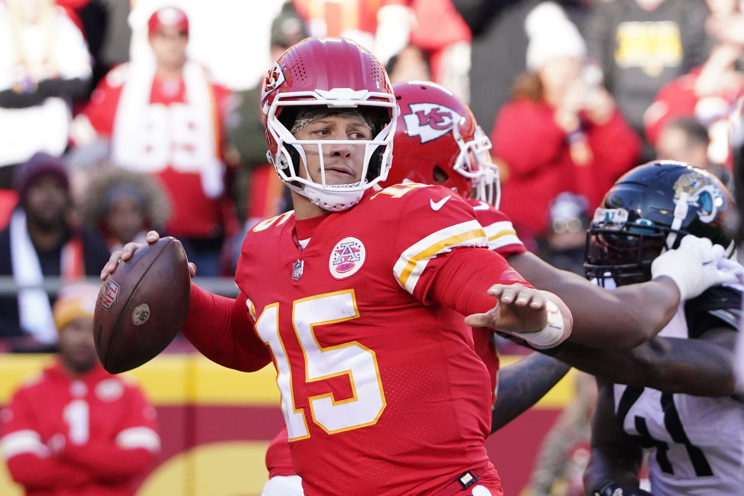 Chiefs look to regain momentum in Jaguars home opener