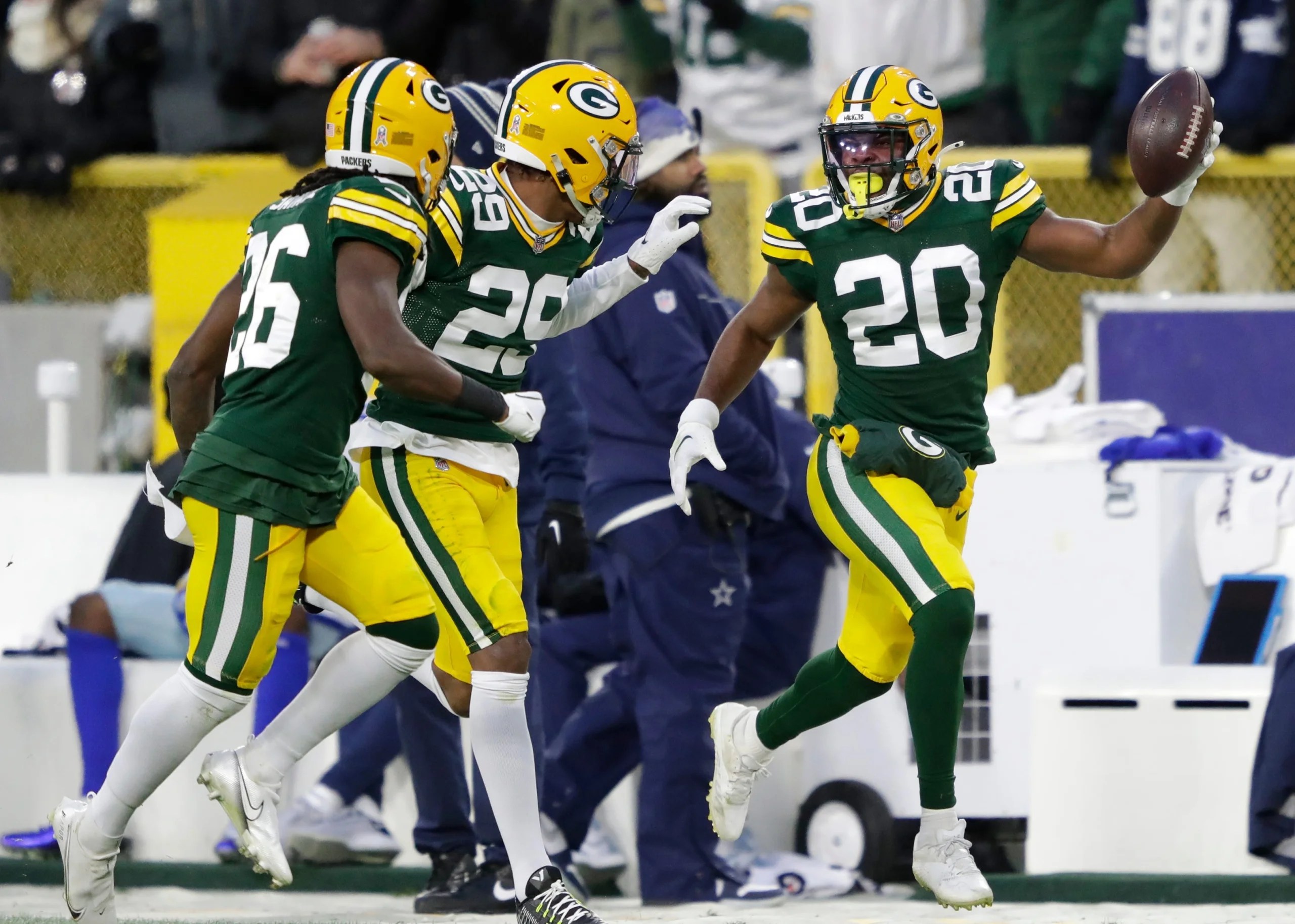 Can't-Miss Play: Green Bay Packers safety Darnell Savage delivers 75-YARD  pick-six TD vs. Minnesota Vikings quarterback Kirk Cousins on fourth down