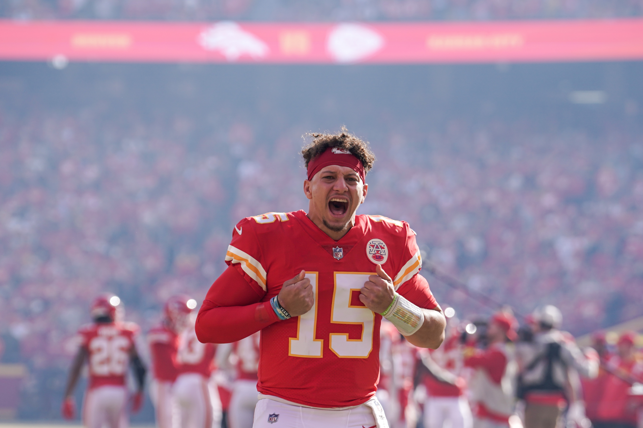 NFL QB Rankings: Updated with all 32 starters from Sam Howell to Patrick Mahomes