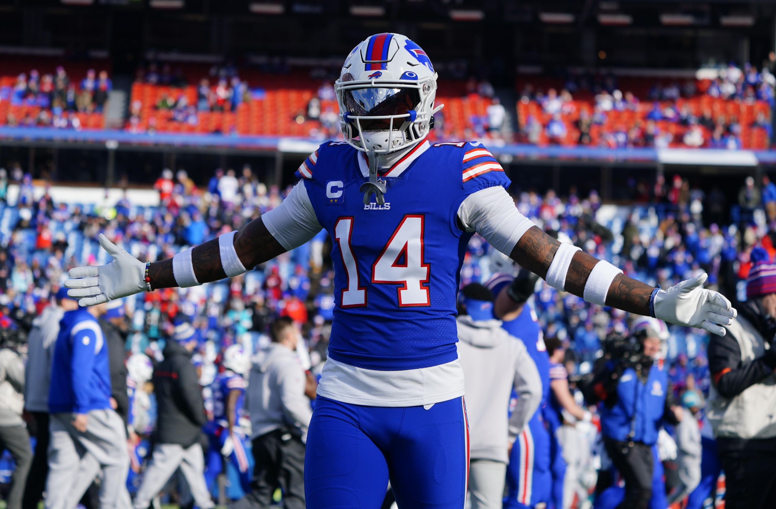 Buffalo Bills star Stefon Diggs a holdout from minicamp, team 'very  concerned'