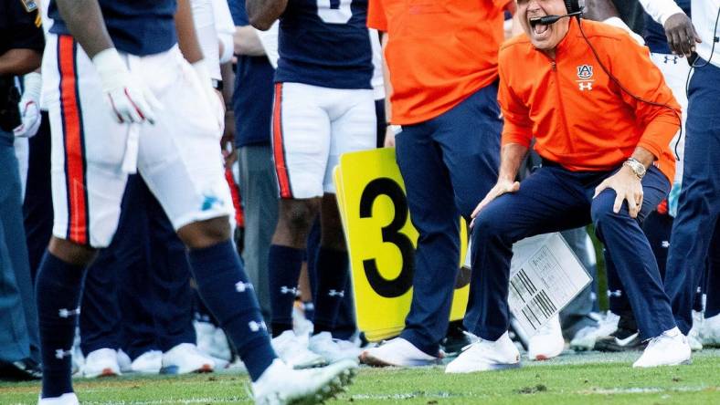 Auburn defensive coordinator Kevin Steele in first half action against Alabama in the Iron Bowl at Jordan-Hare Stadium in Auburn, Ala., on Saturday, November 30, 2019.

Steele